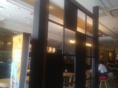 -星巴克臻选(威海威高广场店)