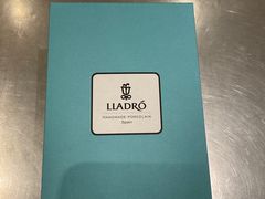 -潮一不贰·法式甜品·生日蛋糕·西式简餐(外滩店)