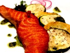 -théATRE茶聚场·餐厅(环球金融中心店)