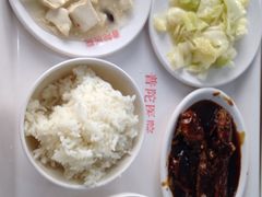 -上海市普陀区中心医院