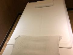 -珠海棕泉水疗酒店(拱北口岸高铁站店)