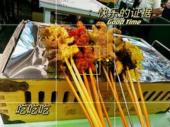 -云晓光头烧烤吧(德平路店)