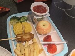-辣尚瘾·烤鱼·新川菜(牡丹园直营店)