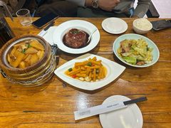 -苹果树下艺术餐厅(宋庄店)