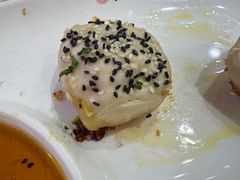 -小杨生煎(金山百联购物中心3楼店)