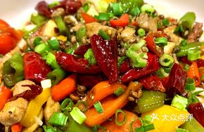 Smoking Spicy Chicken Noodles