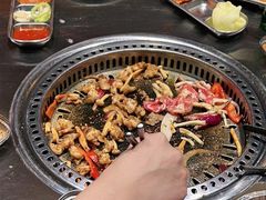 -马路牙子烧烤音乐酒馆(望京店)