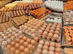 -Laderach 莱德拉(上海环贸iapm店)