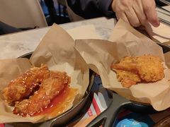 -必胜客(东大桥店)