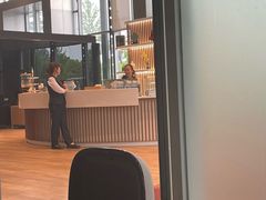 -奔驰上海利星(七宝店)