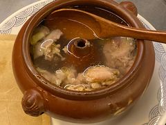 汽锅鸡-蔼若春.传承三十年云南菜(金碧公园店)