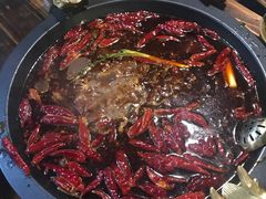 -黄潇洒老火锅(九眼桥宏济巷店)
