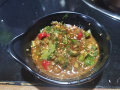 -果松木炭酸菜铜火锅·外婆参鸡汤