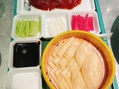 -姚姚酸菜鱼·金戈戈香港豉油鸡(喜荟城联名店)