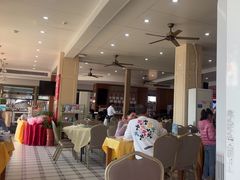-鹏城人家海鲜酒家·23年老字号(较场尾店)