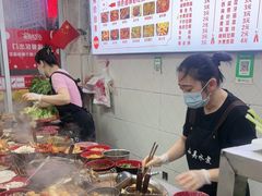-小吴水煮(羊子巷无任何分店)