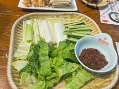 煎饼卷大葱-酒肉门孔府菜(曲阜游客中心店)