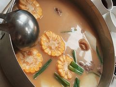 -肥仔文澳门猪骨煲(南京西路店)