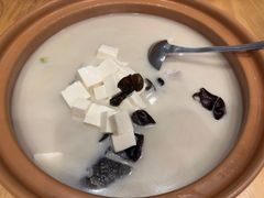 -侬佳蒸菜馆(听潮店)