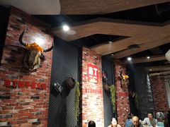 大堂-莽子老火锅(大坪店)