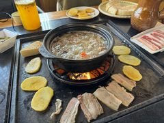 -有一锅·野生菌黑山羊腊排骨火锅(古城北门店)