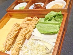 -鲁采LU STYLE(新天地店)