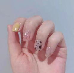 -雅洁美甲美睫