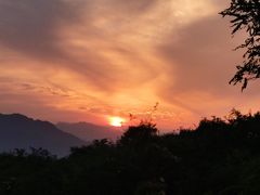 -鬼笑石后山停车场