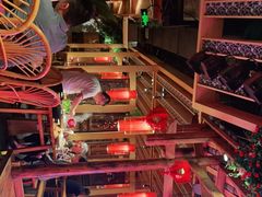 -野山舂·贵州现舂酸汤火锅(鸿通城店)