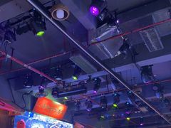 -喜鹊音乐酒馆(西街店)