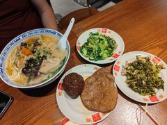 -辣肉面大王(天平路店)