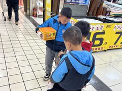 -大润发(鹤山店)