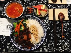 -蜗牛小馆醉乡民谣云南菜(惠新西里店)