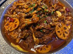 -何师傅美蛙鱼头(汉街店)