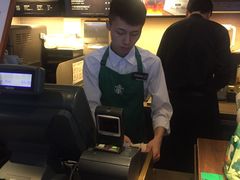 -星巴克(北京西站5号候车室)