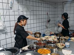 -小罗子汤店(大士院总店)