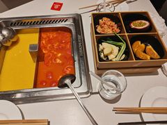 -海底捞火锅(长宁路龙之梦店)