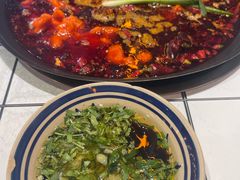 -旧街市鲜货老火锅(大光路店)