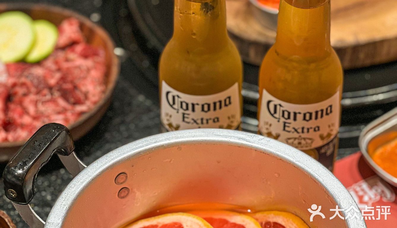 广州蚂蚁洞｜一秒穿越到韩剧的烤肉店！