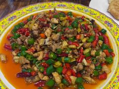 -乡土特色.冷锅鱼.牦牛肉汤锅