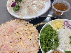 -官塘陈记鱼生·潮汕砂锅粥·牛肉火锅(潮枫路总店)