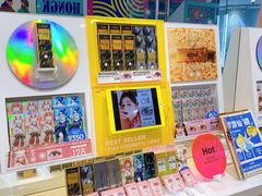 -4iNLOOK美瞳店(龙之梦购物中心虹口店)