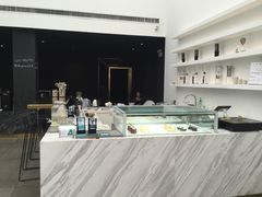 -UNI UNI(环亚凯瑟琳店)