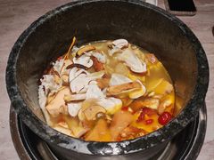 -野·大山里野生菌石锅土鸡(益田假日店)