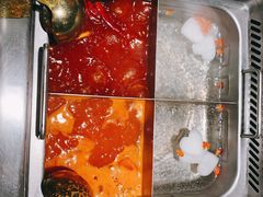 -海底捞火锅鲜切牛肉主题店(长寿路店)
