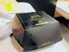 安格斯厚牛培根堡-麦当劳(东直门外大街店)