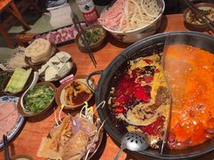 -周小明火锅(黑金冠社区店)