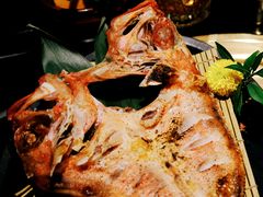 -山川小町·极番烧肉(新地假日广场店)