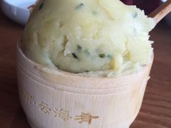 -云海肴·汽锅鸡·云南代表菜(天山百盛优客店)