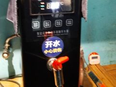 -偶屋里钵少爷(时代广场店)